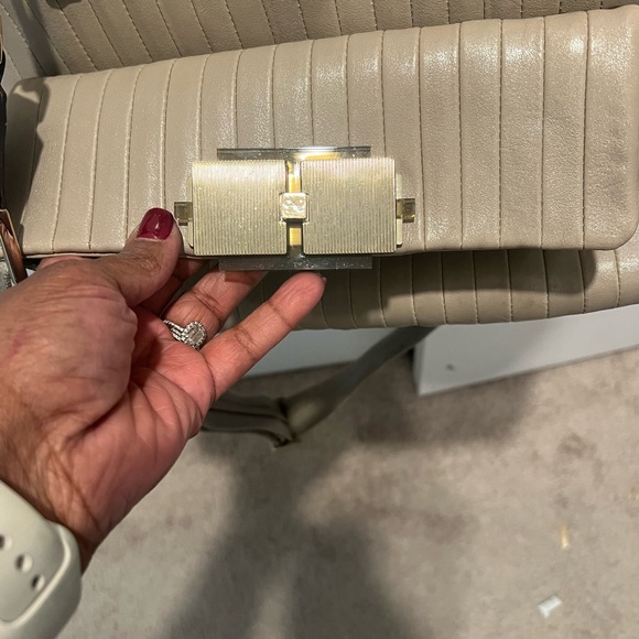 Anya Hindmarch Beige Shoulder Bag - Picture 2 of 5